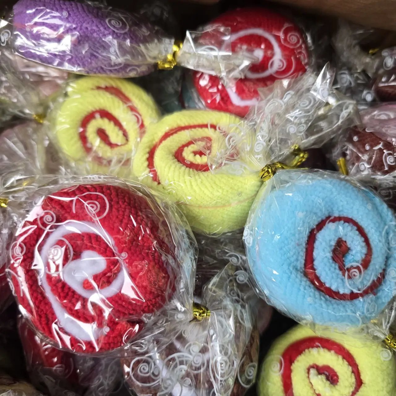 Toallitas con forma de caramelo en oferta - imagen 2