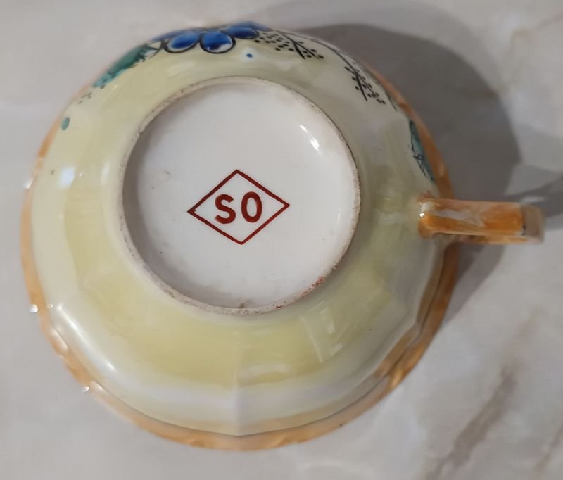 Tazas de Porcelana JAPONESA para té. Pintadas a mano (con figuras de aves distintas) - imagen 5
