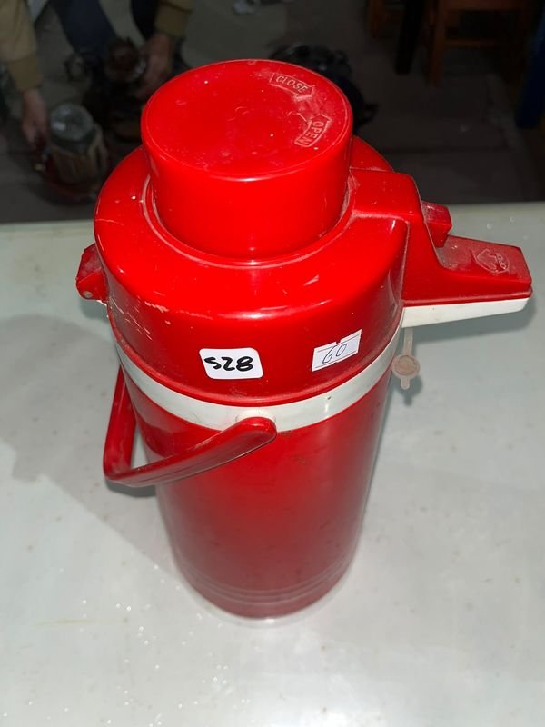 Termo Dispensador Rojo para Agua o Café