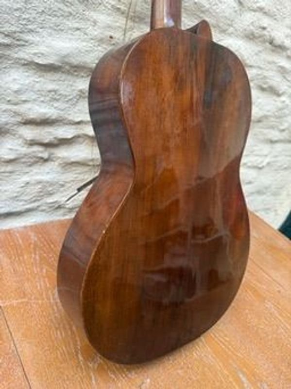 Guitarra criolla marca Caruso - Instrumento musical de alta calidad - imagen 9