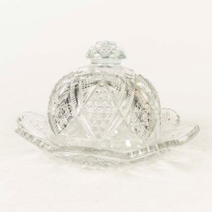 Lote anterior: Mantequera de Cristal Tallado con Cascaduras - 22 cm