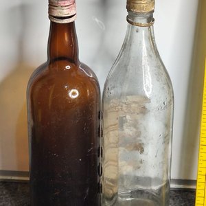 Dos Botellas Antiguas de Caña y Espinillar ANCAP con Tapas Originales - imagen 4