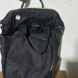 Lote anterior: Mochila Negra Living Traveling Share