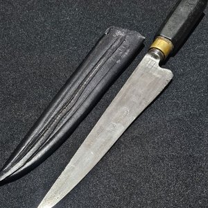 Cuchillo de Caza con Hoja de 18 cm y Funda de Cuero - imagen 2