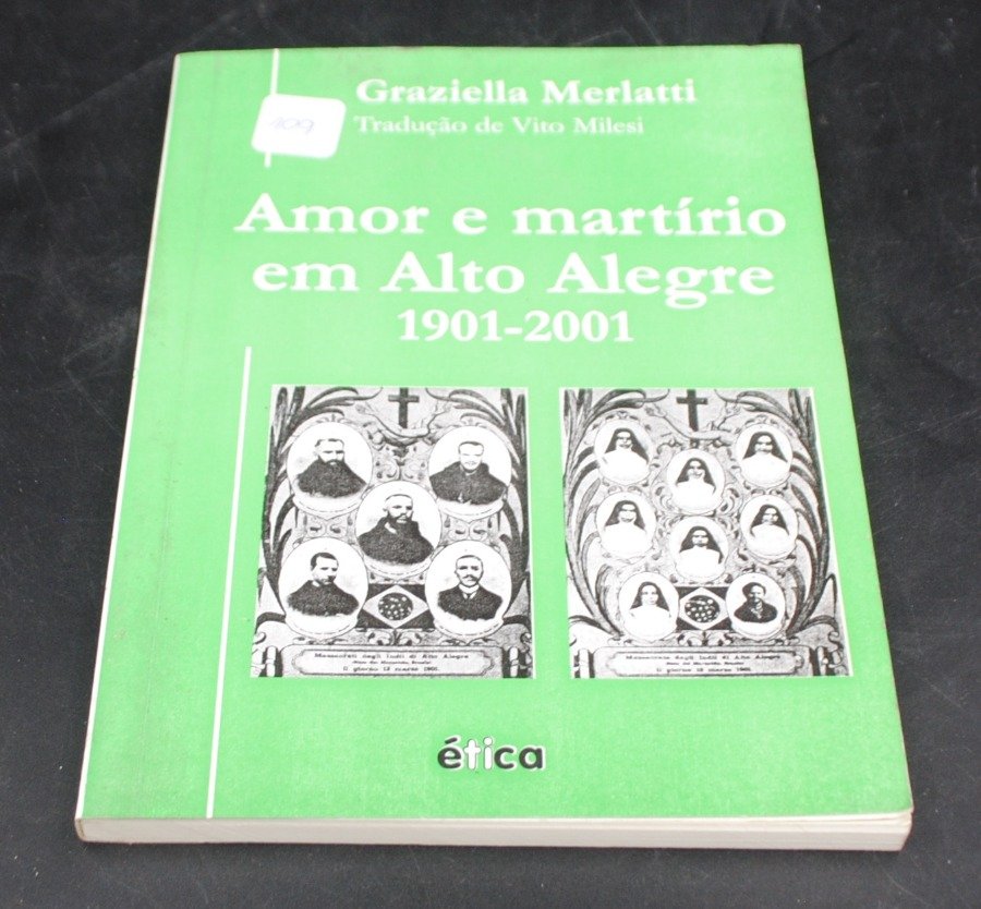 Lote siguiente: Libro 'Amor e Martirio en Alto Alegre'