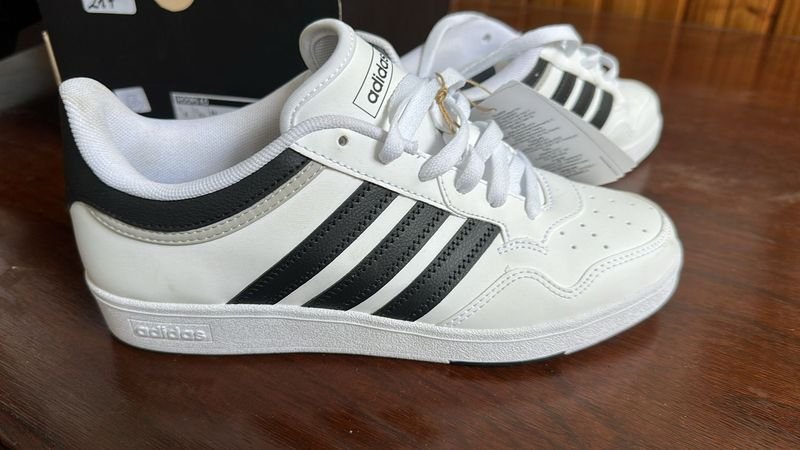 Zapatillas Adidas Superstar en buen estado - imagen 2