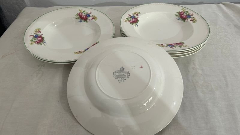 Platos de mesa Staffordshire de porcelana - imagen 3