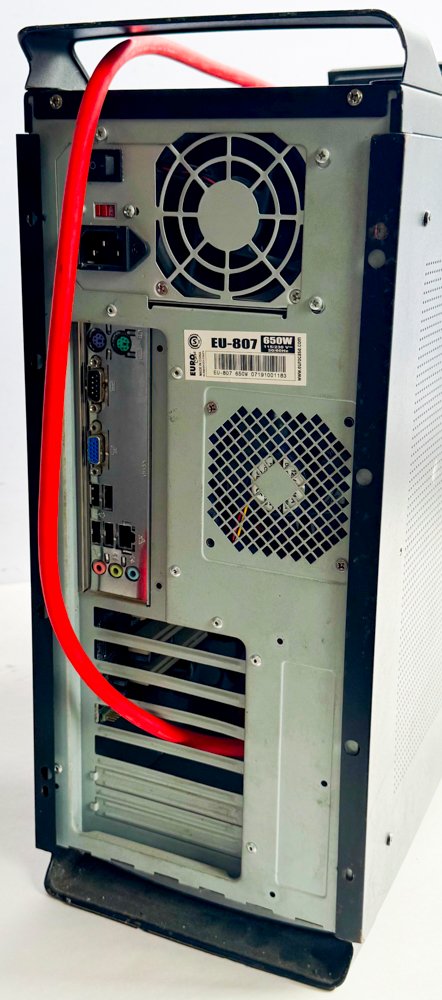 Computadora con capturadora y accesorios - imagen 4