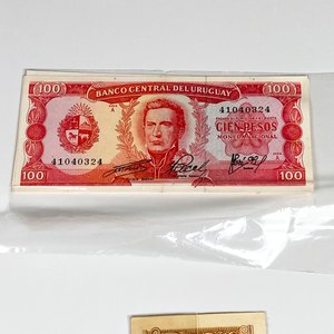 Trece Billetes Uruguayos Diferentes Numerados - imagen 6