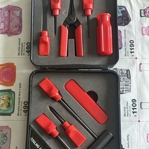 Estuche de Herramientas Good Mate Set con Pinza, Mango, Martillo y Destornillador - imagen 6