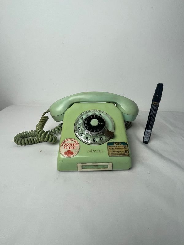 Teléfono antiguo para la venta - imagen 4