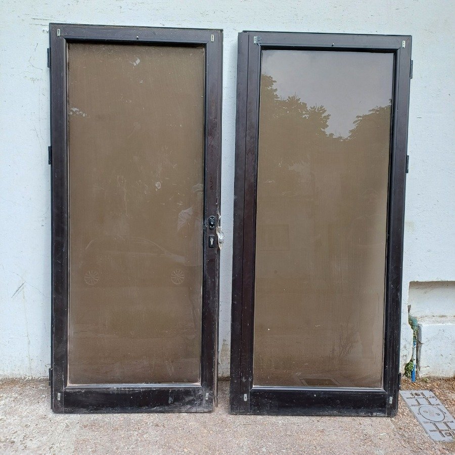 Lote anterior: Puertas de aluminio y vidrio sin marco