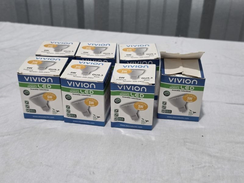 Lámparas Dicroicas LED VIVION 5W Luz Cálida GU5.3 (Pack x 6)