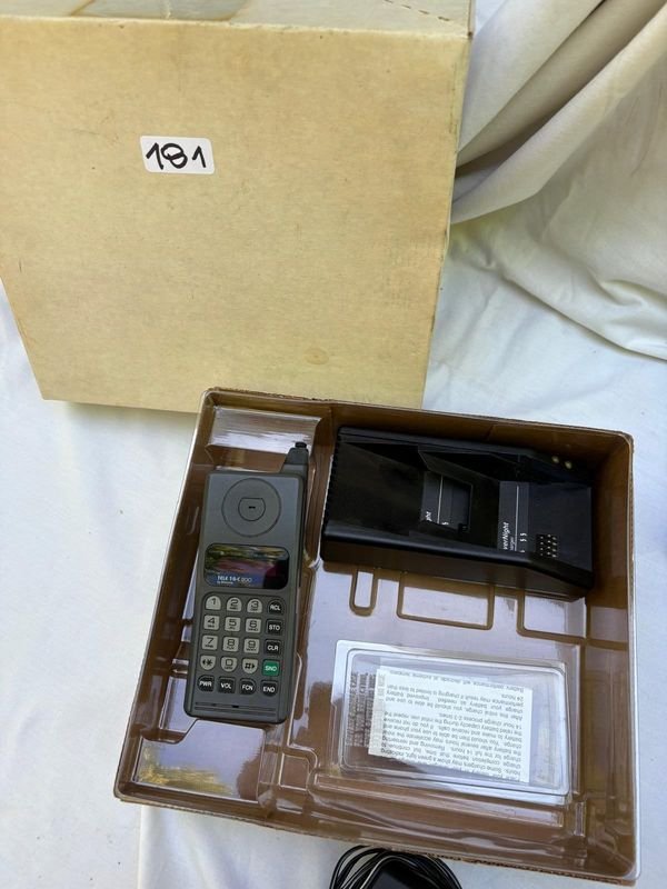 Item 869563 - Image 1