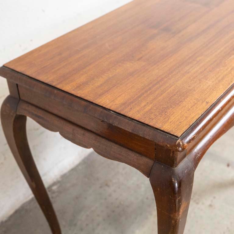 Mesa de sala francesa en buen estado - imagen 3