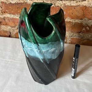 Lote anterior: Jarrón de Cerámica Moderno con Degradado Verde y Azul