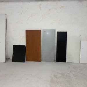 Lote de Placas y Escritorio Desarmado - imagen 1