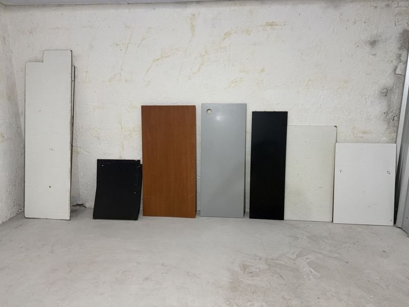 Lote de Placas y Escritorio Desarmado