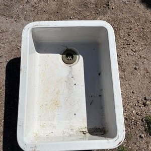 Pileta Antigua de Cerámica Blanca con Desagüe - imagen 3