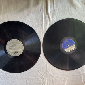 Dos Discos de Vinilo Usados: "Fandanguillo" y Concierto en B Minor - imagen 4