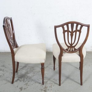 Par de Sillas Inglesas Estilo Chippendale con Asientos Tapizados - imagen 3
