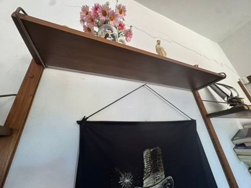Estantería de madera desarmable con decoración - imagen 6