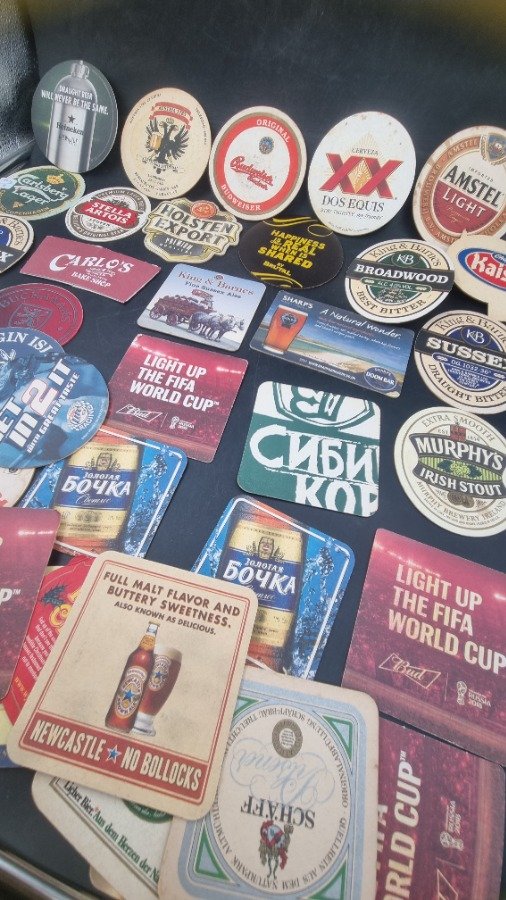 Lote de 44 Posavasos de Cerveza y Eventos Deportivos