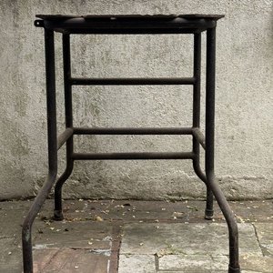 Estructura Metálica para Mesa de Taller con Tapa de Hierro - imagen 2