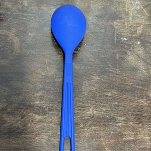 Lote de Utensilios de Cocina: Rallador, Cernidores y Cucharas - imagen 15