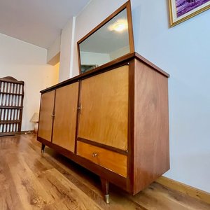 Aparador Estilo Americano con 3 Puertas y Cajón - imagen 3