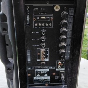 Parlante Profesional Telefunken con Ruedas y Manija - imagen 5