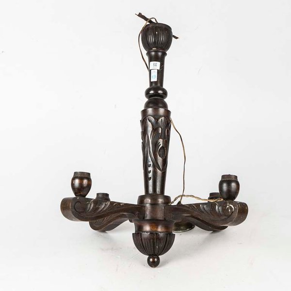 Araña de Madera Tallada Oscura con 4 Luces - Detalles de Lustre y Faltantes - imagen 1