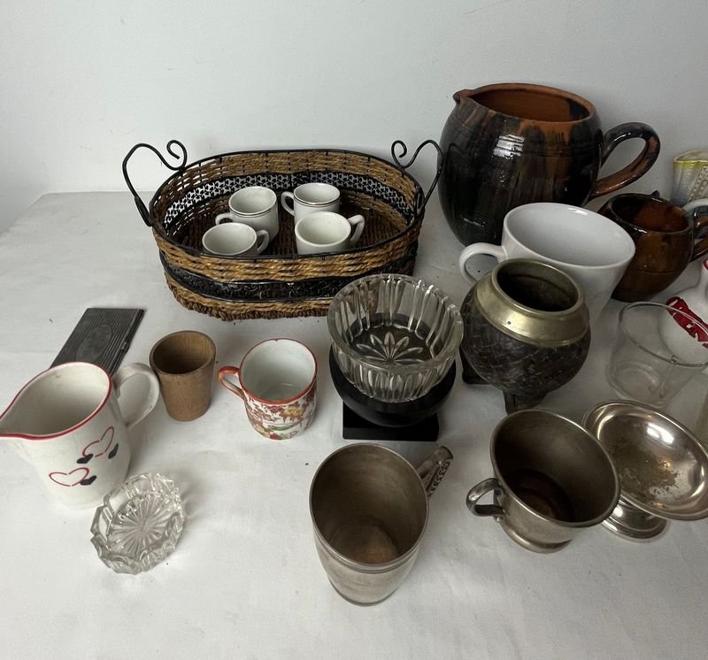 Lote anterior: Colección de cerámica y vidrio