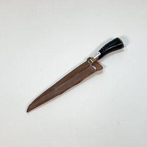 Lote anterior: Cuchilla "Touro Solingen" con Lomo Dentado, Cabo Negro y Vaina de Cuero