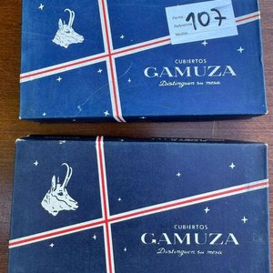Lote anterior: 2 cajas cuchillos de acero inoxidable de alta calidad marca Gamuza (de 6 unidades cada una)