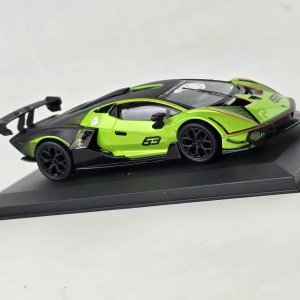 Auto a Escala Lamborghini Essenza SCV12 1:32 Burago - imagen 9