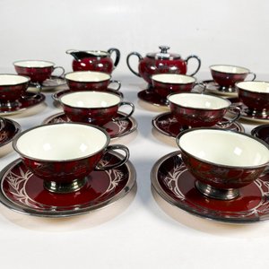 Juego de Café Porcelana Rosenthal "Winifred" Bordo con Guarda Plateada - imagen 3