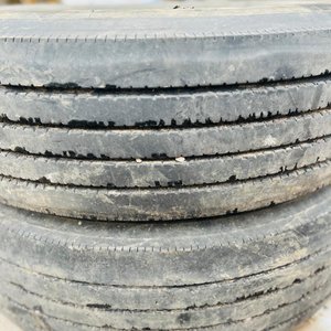 Juego de 2 Cubiertas para Camión 295/80 R 22,5 - imagen 3