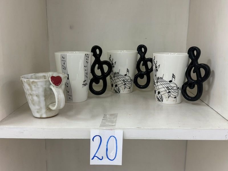 Set de 4 Tazas con Diseño Musical