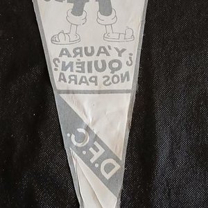 Banderín Humorístico Danubio F.C. "Huija! Chei!" Edición Charrúa - imagen 3