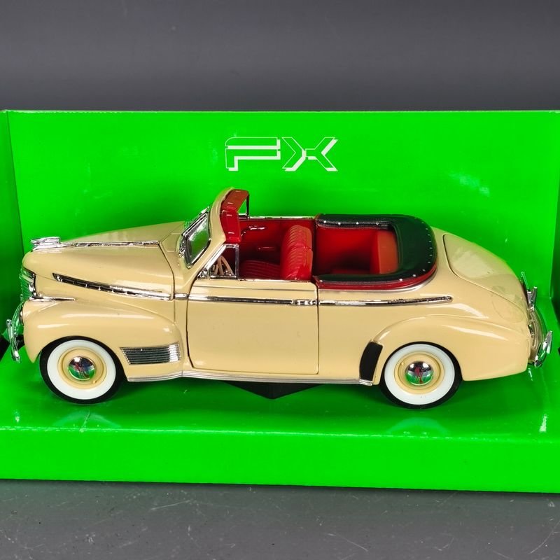 Modelo de coche a escala 1/24 de Chevrolet Special Deluxe - imagen 3