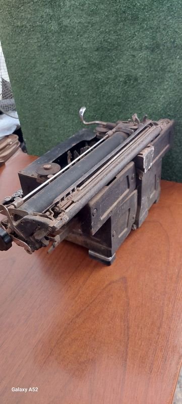 Item 900825 - Image 3