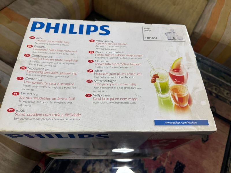 Juguera Philips en su caja original con manuales - imagen 3