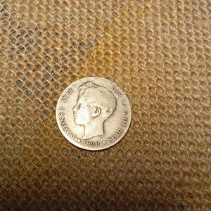 Lote siguiente: Peseta de Plata Española de 1900
