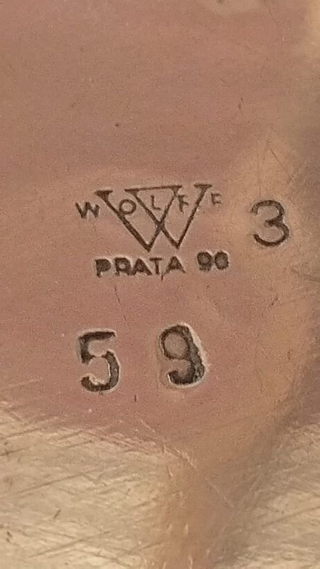 Tetera de metal con diseño antiguo - imagen 5