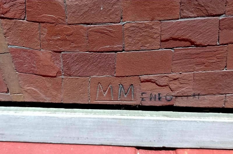 Item 856333 - Image 1