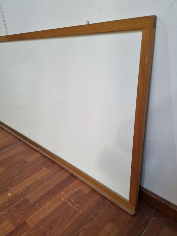 Pizarra Para Marcadores Blanco y Madera - imagen 5