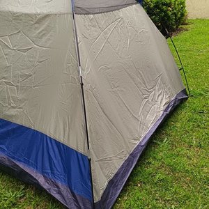 Carpa de Camping Tipo Iglú con Sobretecho y Piso - imagen 8