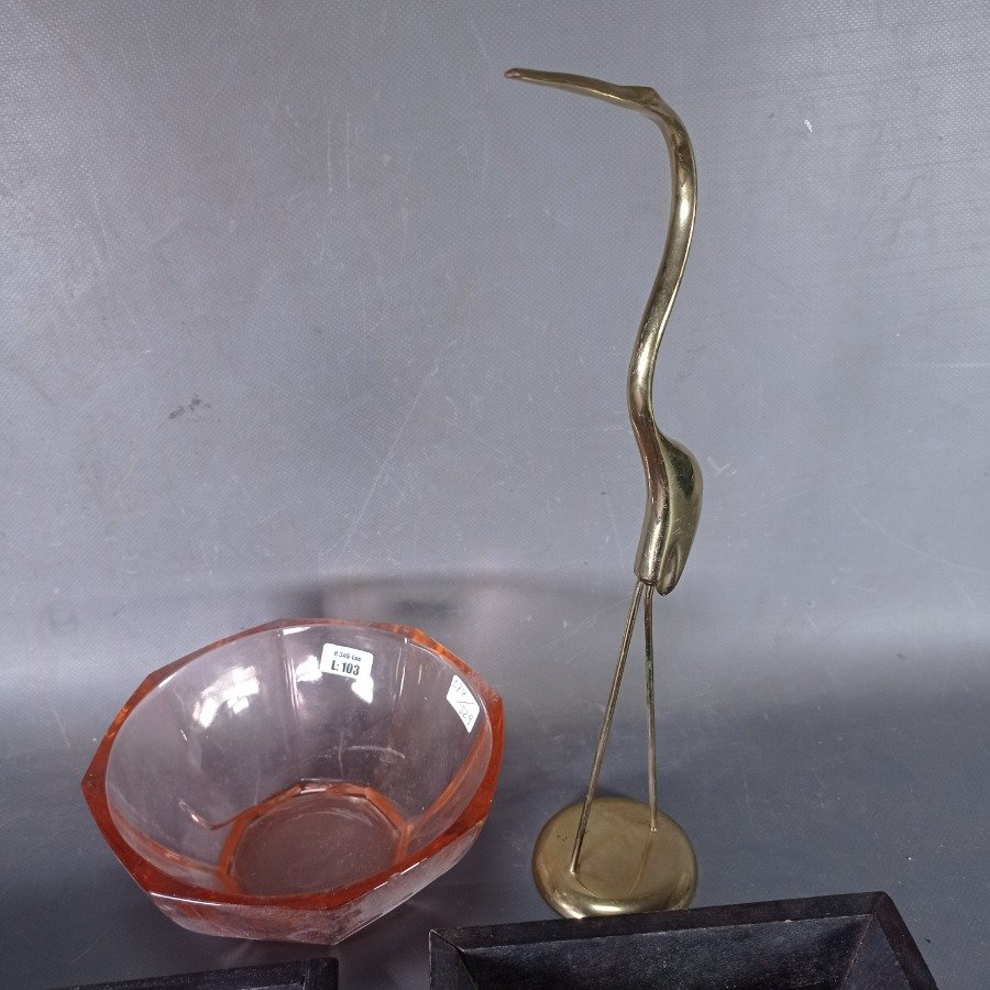 Colección de artículos decorativos en bronce y madera - imagen 4
