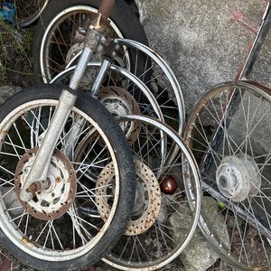 Lote siguiente: Juego de Ruedas de Motocicleta
